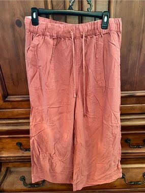 Thread & Supply Wide-Leg Crop Pants in Dusty Rose
